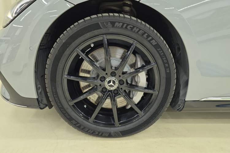 Used Mercedes-Benz EQE 2022 350 Pioneer Edition