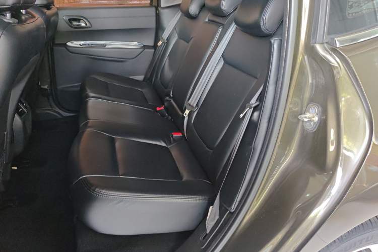 Used Peugeot 3008 2016 1.6THP Automatic Classic Edition
