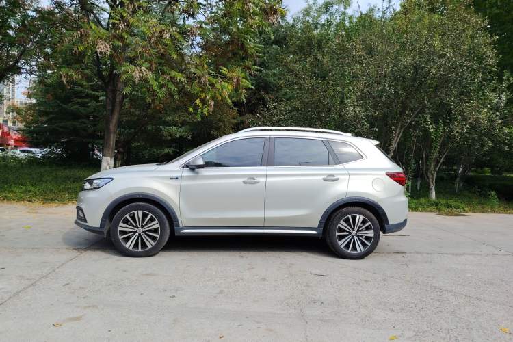 Used Roewe RX5 2020 20T Automatic 4G Connected Million Edition
