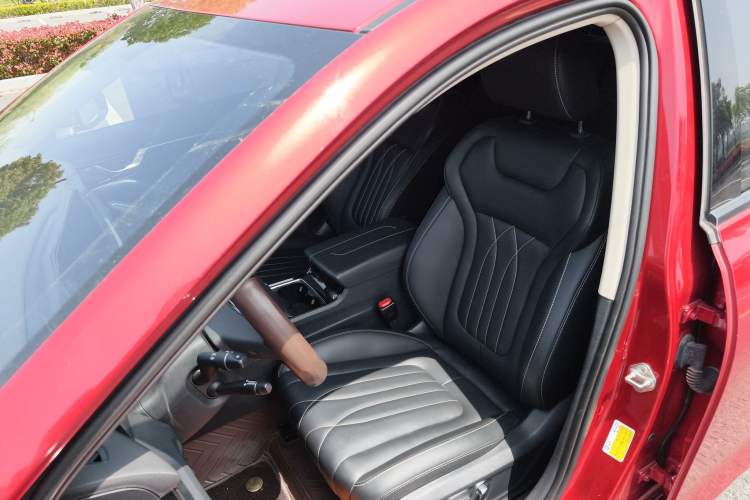 Used Bestune B70 2021 1.5T Automatic Premium Edition Left Front Seat