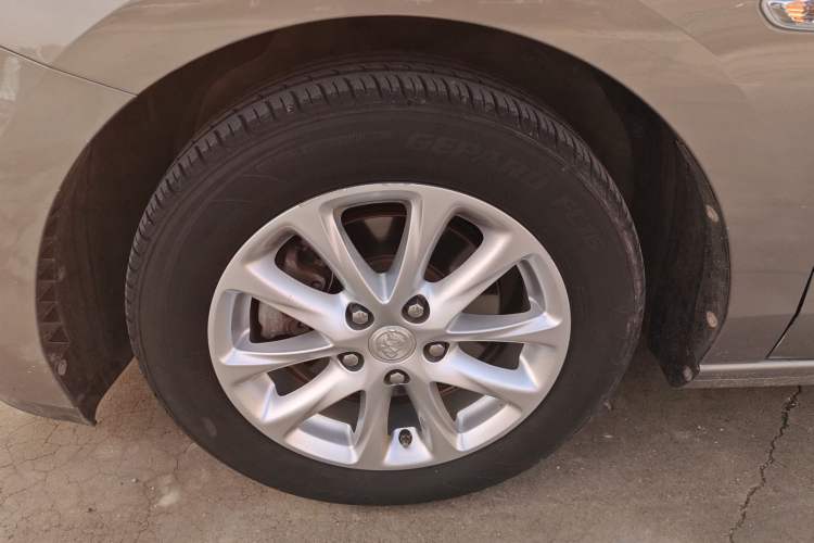 Used Buick GL6 2018 18T 6-Seater Luxury Model
