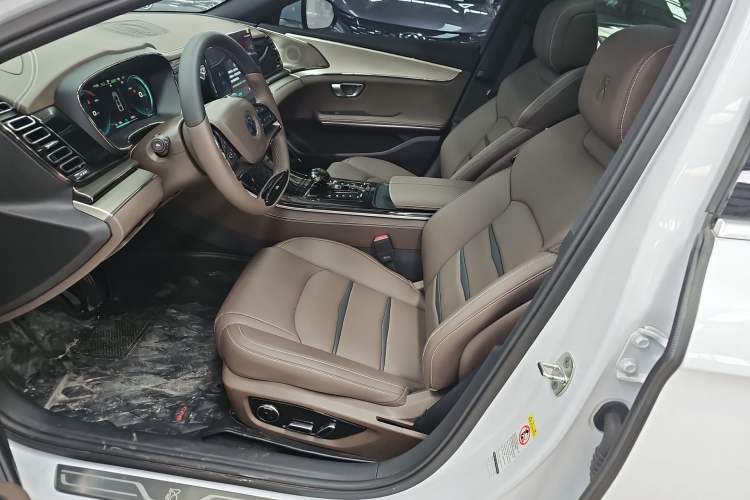 Used BYD Han 2020 EV Long-Range Luxury Model
