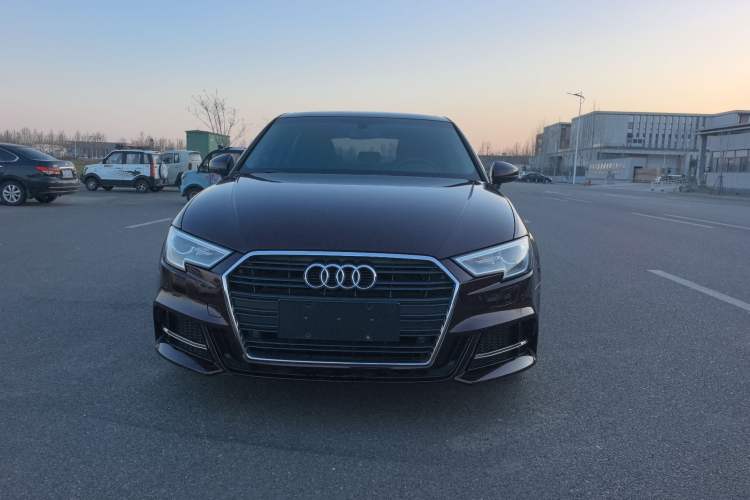 Used Audi A3 2017 Sportback 35 TFSI Fashion Model
