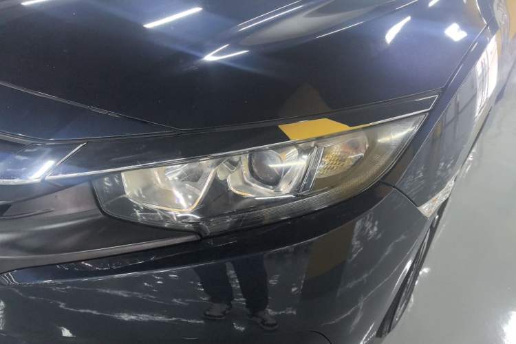 Used Honda Civic 2016 220TURBO CVT Luxury Edition