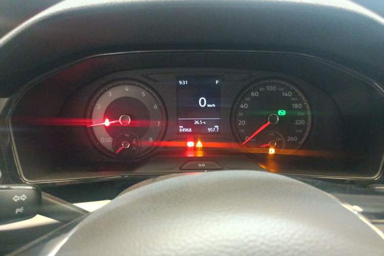 Used Volkswagen Lavida 2021 1.5L Automatic Comfort Edition Odometer Close Up