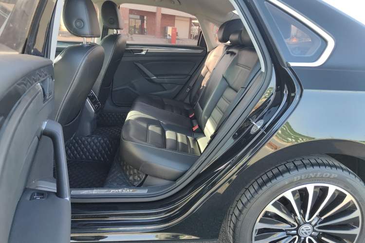 Used Volkswagen Passat 2017 330TSI DSG Prestige Edition
