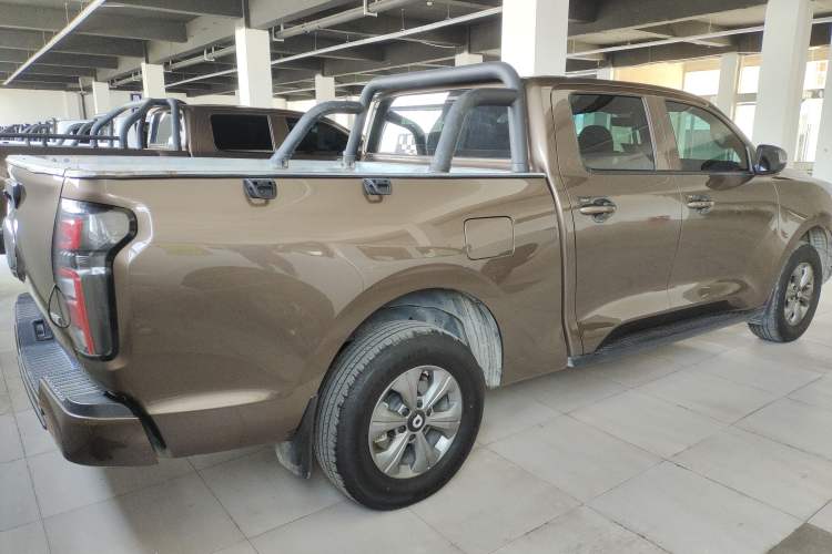 Used Great Wall Poer 2023 2.0T Commercial Version Automatic Diesel 4x4 Elite Long-Box GW4D20M