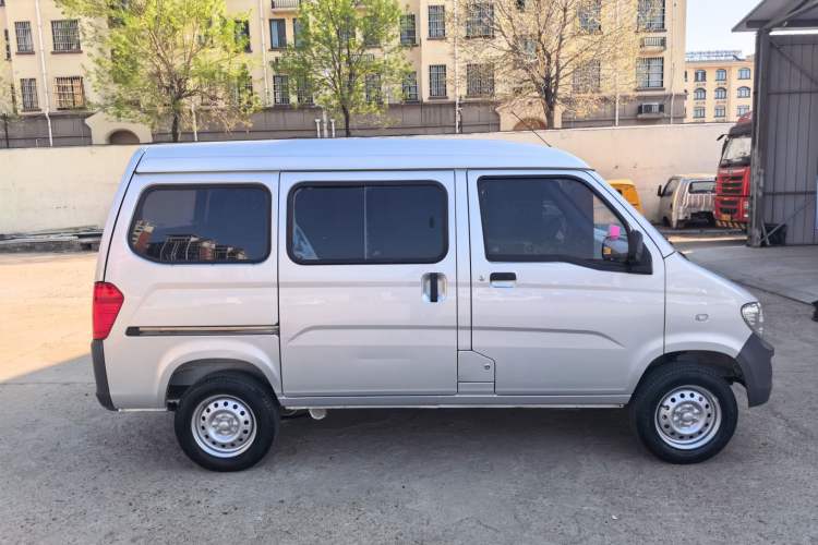Used Wuling Zhiguang 2020 1.2L Practical Model China VI LSI
