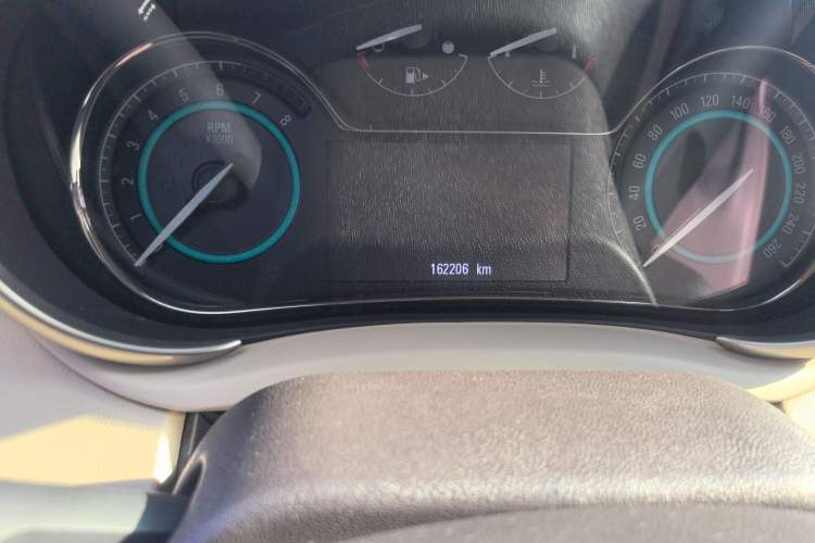 Used Buick LaCrosse 2013 2.4L SIDI Leading Comfort Version