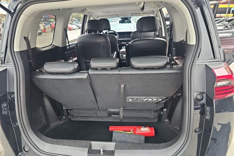 Used GAC Trumpchi M6 2023 PRO 270T DCT Luxury Edition Trunk