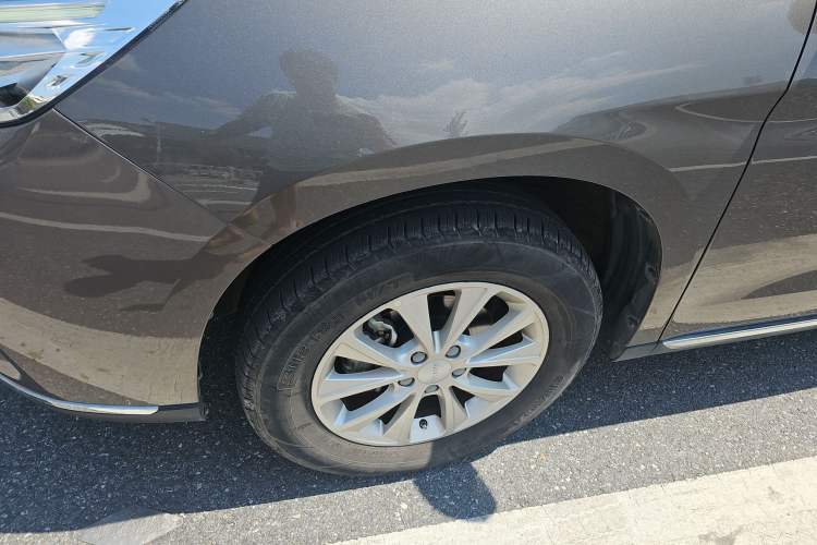 Used Haval M6 2021 PLUS 1.5T DCT Prestige Smart Connectivity Model
