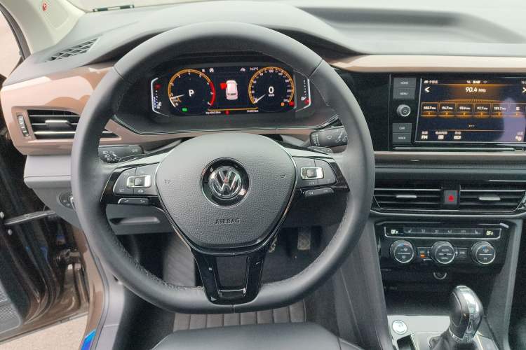 Used Volkswagen Tharu 2019 330TSI Four-Wheel Drive Flagship Model China VI Standard
