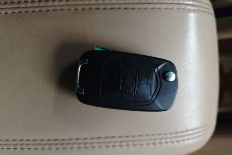 Used Wuling Hongguang 2016 1.5L S1 Deluxe Model China V-standard Interior 1