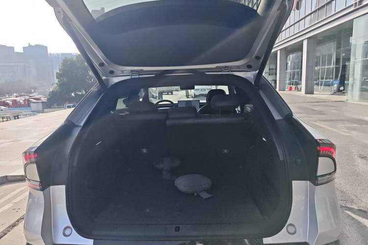 Used XPeng G7 2025 702 Max Trunk