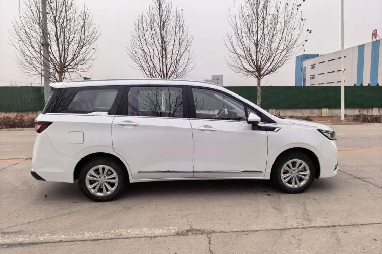 Used Wuling Jiachen 2022 1.5T CVT Smart Luxury Version
