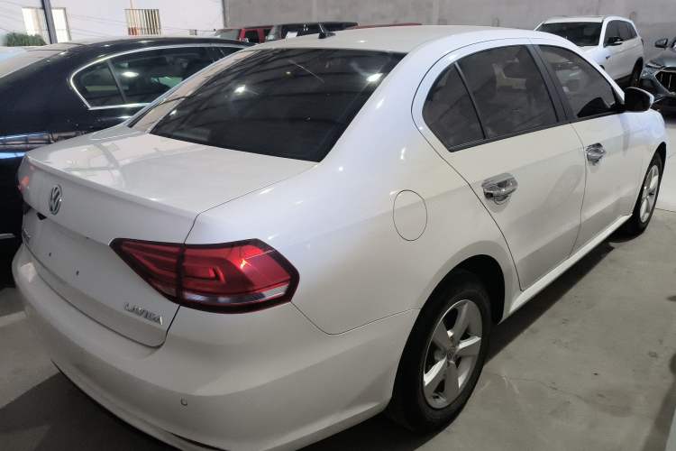 Used Volkswagen Lavida 2019 Lavida Start 1.5L Manual Fashion Edition China VI Standard