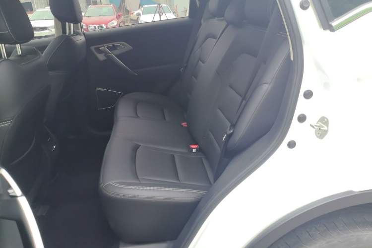 Used Geely Auto Emgrand X7 Sport 2021 Million Edition 1.8TD DCT Two-Wheel Drive Luxury Model