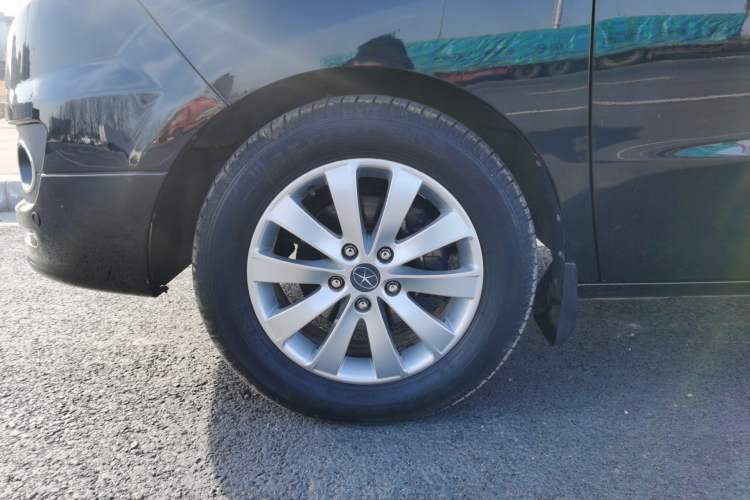 Used JAC Refine M5 2017 2.0T Gasoline Dual-Clutch Executive Version