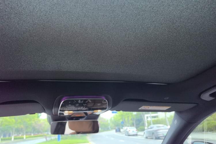 Used Mercedes-Benz E-Class 2026 E 300 L Luxury Interior 6