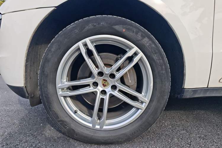 Used Porsche Macan 2014 Macan 2.0T Exterior 8