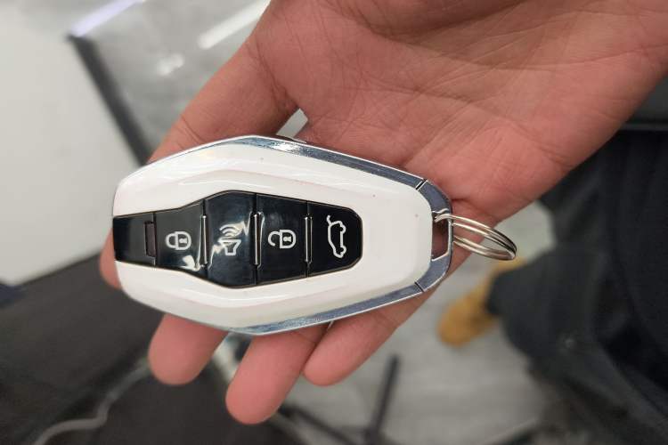 Used JETOUR X95 2020 1.6T DCT Love Pro Edition 6-Seater