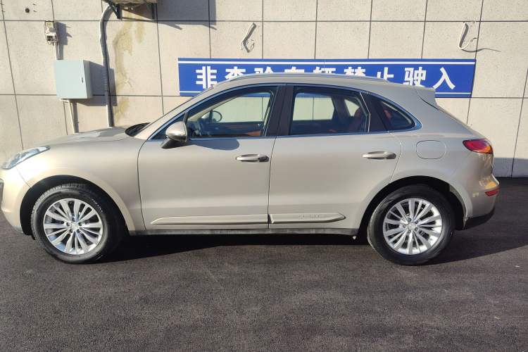 Used Zotye SR9 2017 2.0T Manual "Ultimate Light" Edition