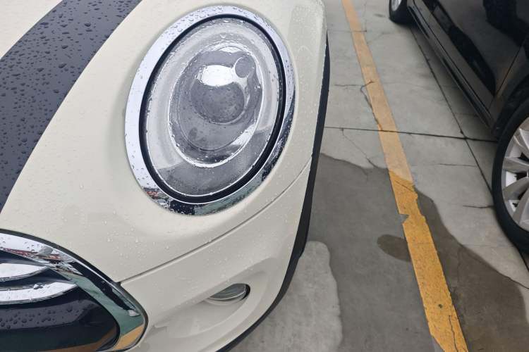 Used MINI MINI 2016 1.5T COOPER Five-Door Edition