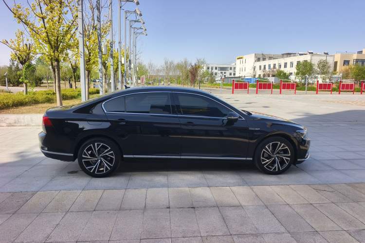 Used Volkswagen Magotan 2020 330TSI DSG Luxury Edition
