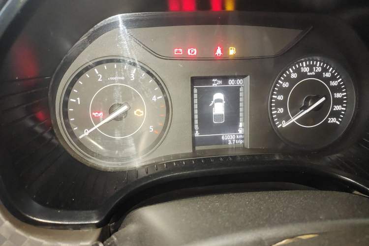 Used JMC Baodian 2022 2.5T Diesel 4x4 Comfort Edition Standard Wheelbase JX4D25A6L
