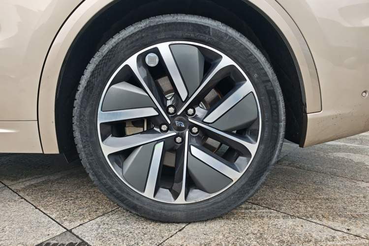 Used Li Auto L9 2022 Max model
