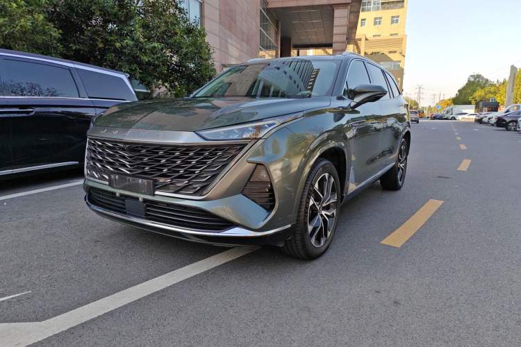 Used Roewe RX9 2023 2.0T Two-Wheel Drive Enjoyment Version