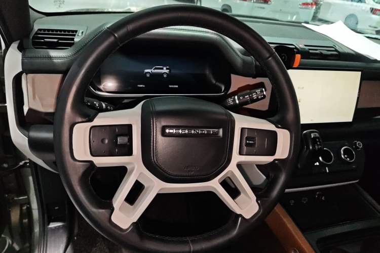 Used Land Rover Defender 2023 Facelift 110 3.0T P400 X-DYNAMIC HSE