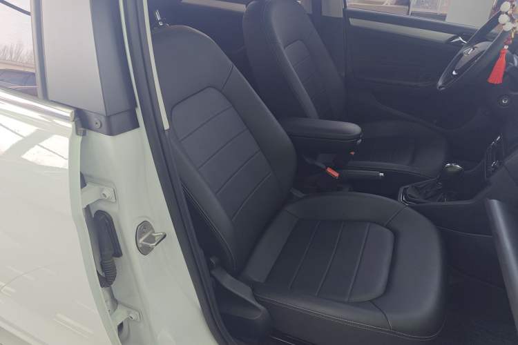 Used Jetta VA3 2021 1.5L Automatic Glory Edition
