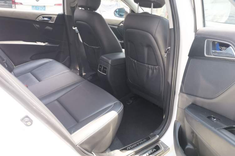 Used Hyundai Mistra 2017 1.6T Automatic Smart GLS China V Standard Interior 13