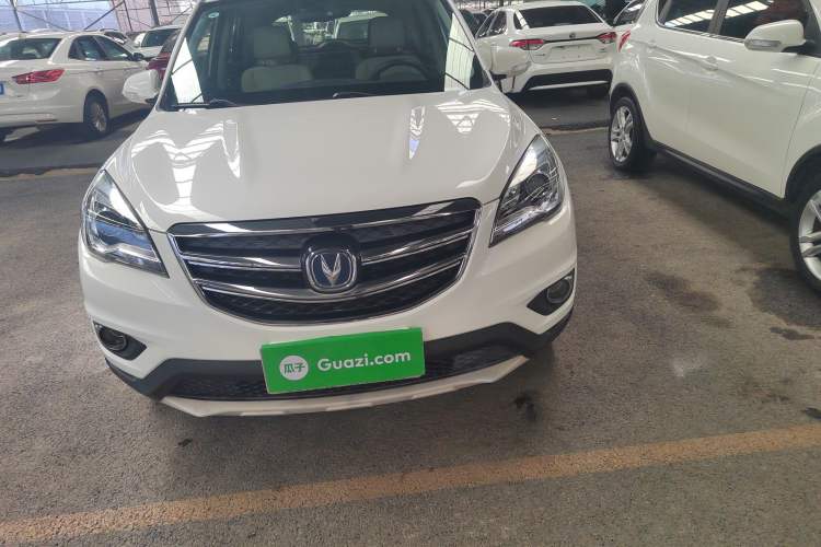 Used CHANGAN CS35 2017 1.6L Manual Luxury Model Exterior 2