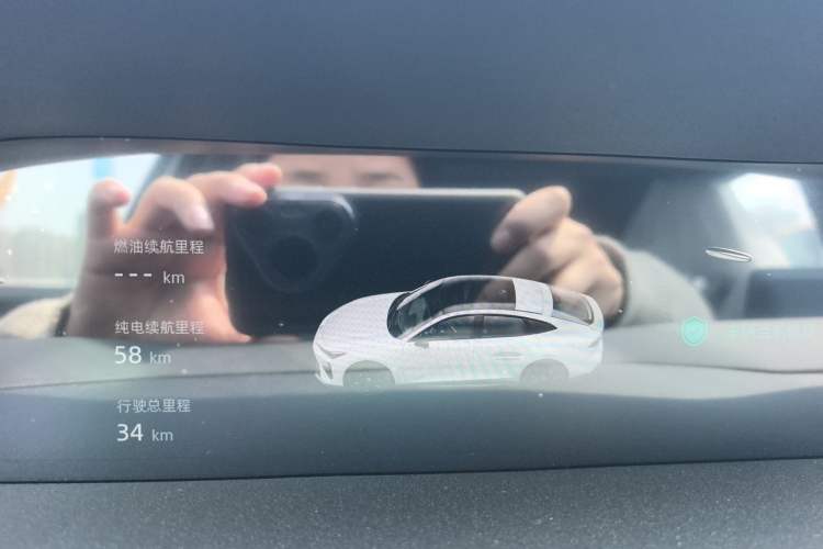 Used CHANGAN UNI-V iDD 2024 Blue Whale Smart Electric iDD 136km Luxury Model
