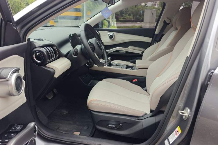 Used BYD Yuan PLUS 2024 Honor Edition 510KM Leading Model Driver Seat
