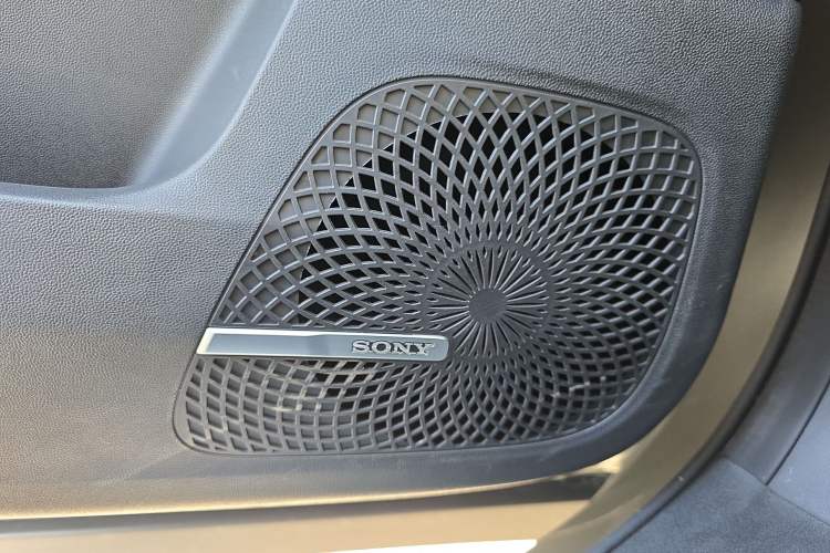 Used Chery Tiggo 9 2024 2.0T Automatic Two-Wheel Drive Ultra-Comfortable Deluxe Edition