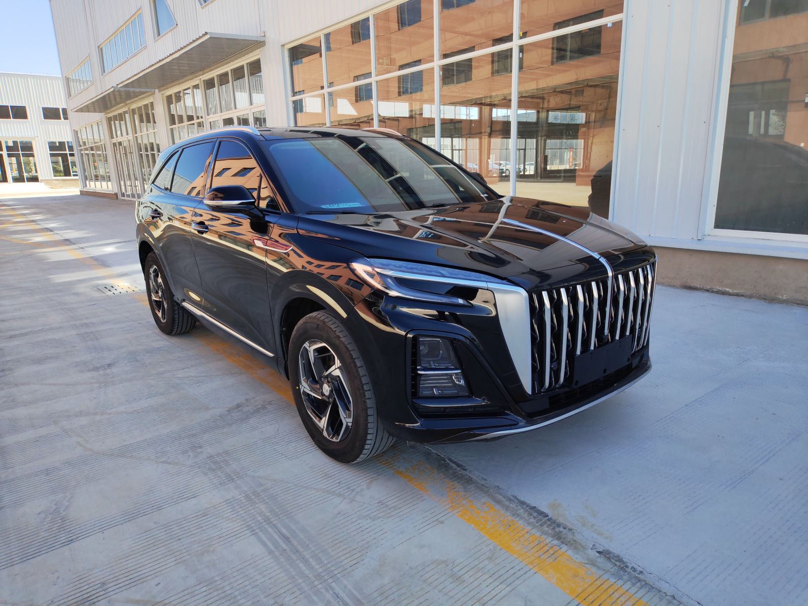 Hongqi HS3 2024 1.5T Shanwei Edition — снимка 12