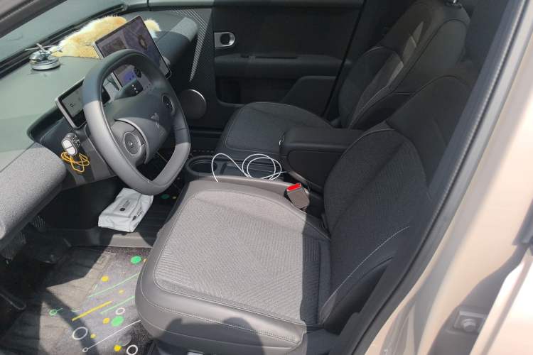 Used firefly 2025 Free Edition
