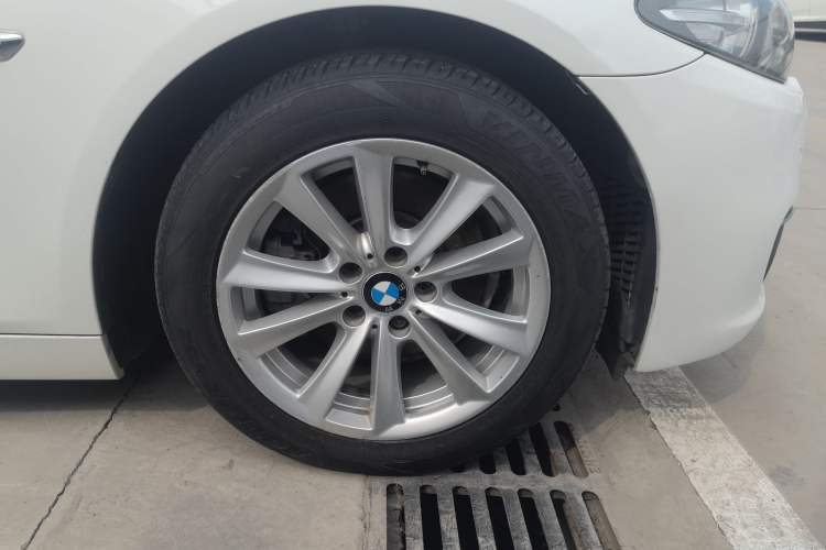 Used BMW 5 Series 2014 520Li Elegant Model