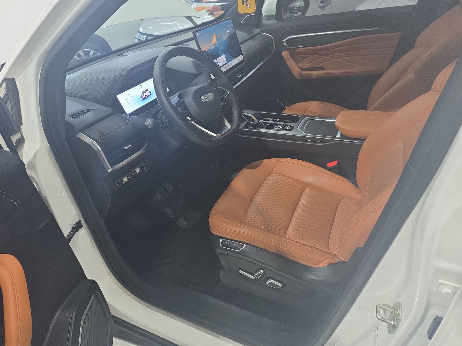 Geely Auto Haoyue L 2024 2.0T DCT Flagship Version — снимка 13