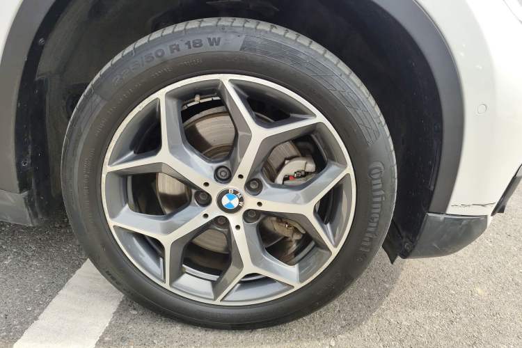 Used BMW X1 2016 sDrive20Li Luxury Model
