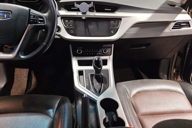 Used Geely Auto Vision 2018 1.5L Automatic Prestige Model Gear Lever