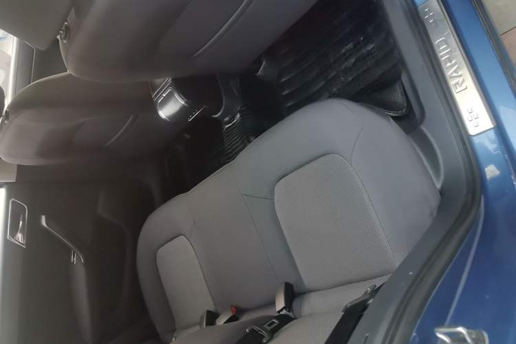 Used Skoda Rapid Spaceback 2016 Revised Version 1.4L Manual Front-Drive Edition
