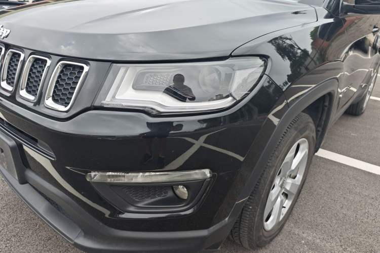 Used Jeep Compass 2017 200T Automatic Family Edition