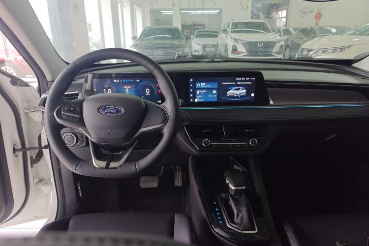 Used Ford Escort 2021 1.5L Automatic Diamond Edition
