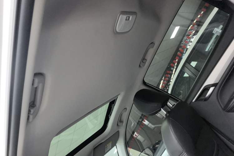 Used Geely Auto Vision X6 2020 1.4T CVT Luxury Edition
