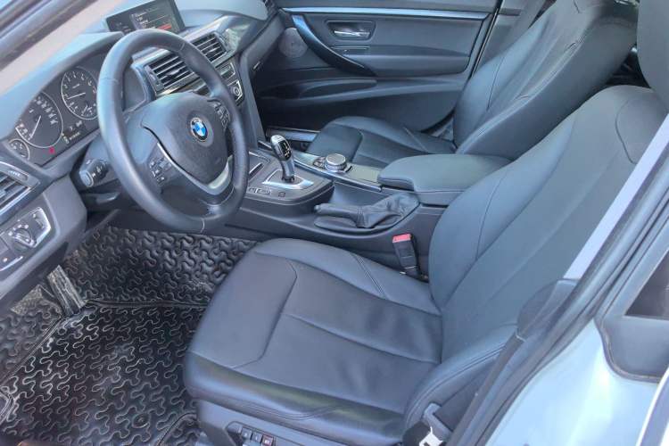 Used BMW 3 Series GT 2014 320i Leading Model
