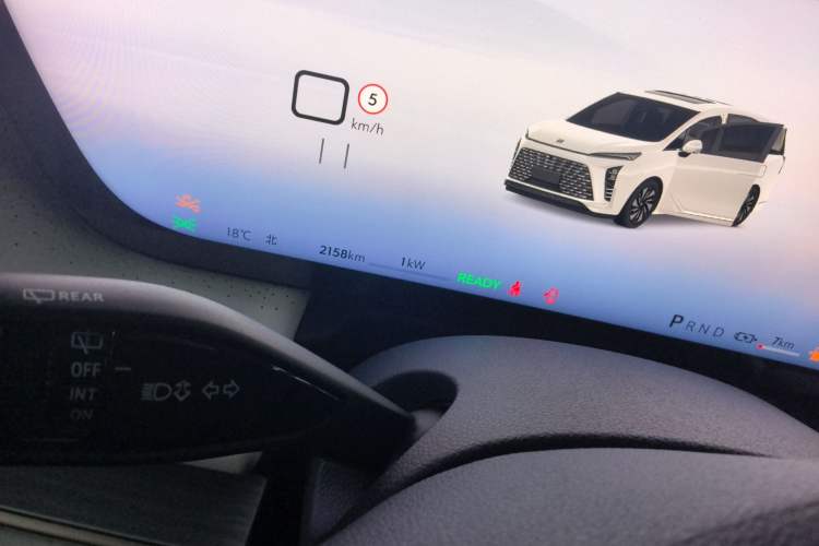 Used Buick GL8 New Energy 2026 Model Lu Zun Prestige Edition
